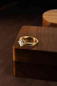 小白光、樱花粉、方钻等培育钻厂家及杭州钻戒培育钻施工服务推荐