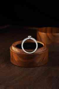 杭州天然钻厂家推荐：网球项链直销、水墨钻加工及定制代工优选