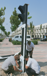 红绿灯杆订制与交通信号机生产厂家推荐：实力厂家展示