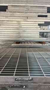 齿形、热镀锌、不锈钢等钢格栅厂家推荐：厂家实力解析