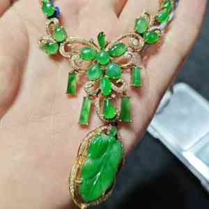 广东多地回收翡翠渠道推荐：涵盖珠海、韶关、深圳、广州等地靠谱选择