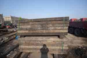 油枕生产商、防腐旧枕木代加工及废旧枕木产品厂家推荐