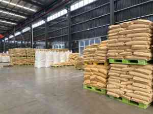 聚合氯化铝厂家供应商推荐：喷雾、碱式、液体聚合氯化铝源头直供