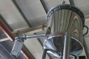 植物油/液态调味品/鲜牛奶/稀奶油/果汁饮料袋装包装机厂家推荐