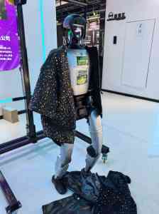 优质推荐!机器人表演服定制厂家,含机器狗、儿童表演服定制