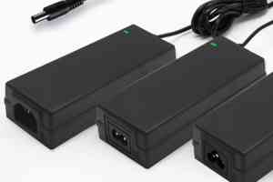可换头充电器制造商推荐：5V1A、12.6V2A等多规格厂家优选