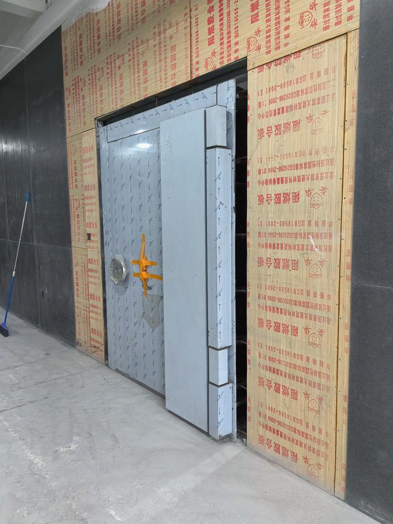 金库门图片