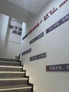 沈阳汽车灯光升级门店推荐：LED透镜、灯罩更换及矩阵大灯升级好去处