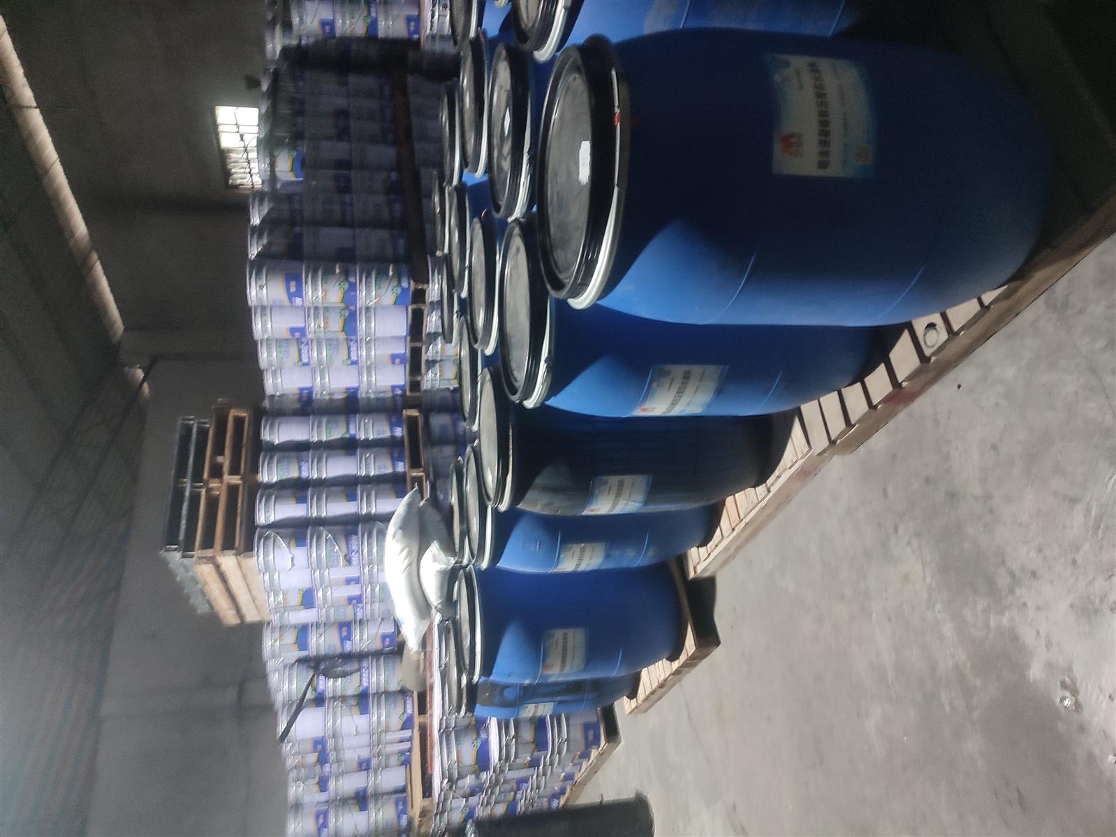 喷涂速凝橡胶沥青防水涂料 艺佰涂材料