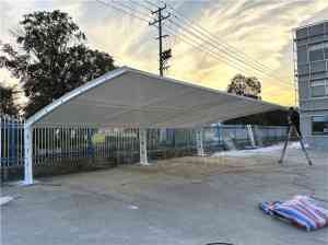 光伏停车棚供应商推荐：上海老旧小区、学校适用，上海缘昆膜结构实力之选