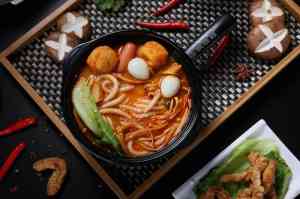 辽宁土豆粉、江苏螺蛳粉等多地餐饮创业培训，推荐洛阳锅底香集团