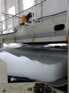新疆膨润土防水毯等土工材料厂家推荐：乌鲁木齐钠基膨润土防水毯源头企业