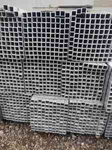Q355B方管、热镀锌方管等定制加工:厂家为您提供优质选择