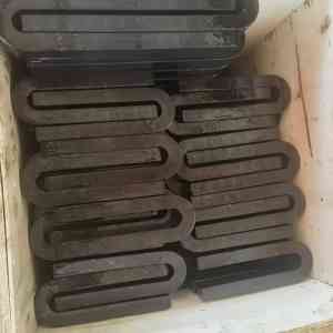 专业推荐:天津/北京U型不锈钢压板、U型螺栓压板及模具压板供货厂家