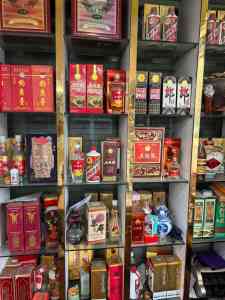 石家庄烟酒回收好去处:桥西区子涵烟酒店,多类烟酒回收服务优质