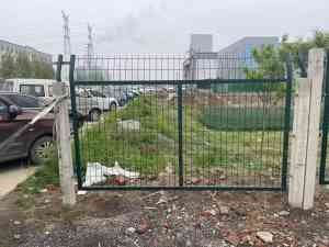 专业推荐:四川公路、重庆铁艺等各类护栏网订做、批发、供货厂家