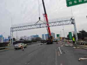 高速公路龙门架品牌推荐:监控、收费站龙门架定制及批发厂家
