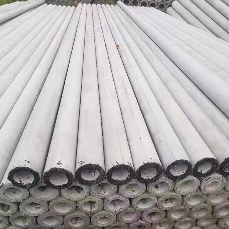 水泥电线杆图片