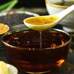 家用/餐饮专用菜籽油供应商推荐：四川低温压榨菜籽油源头厂家