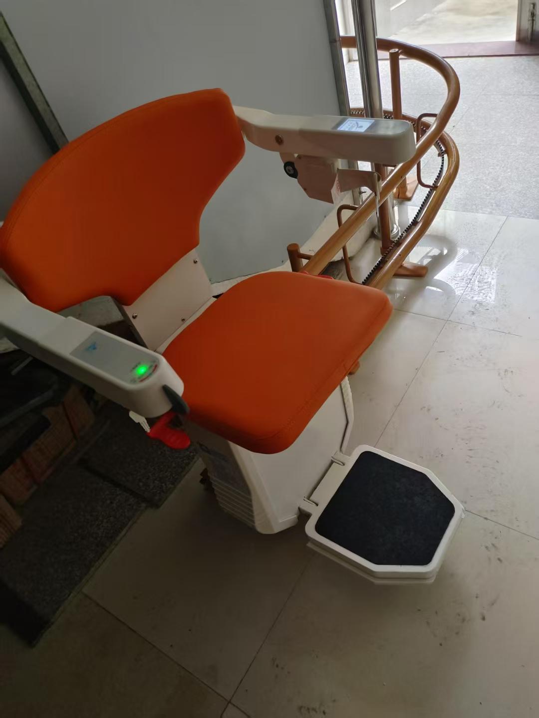 畅益家座椅电梯细节图