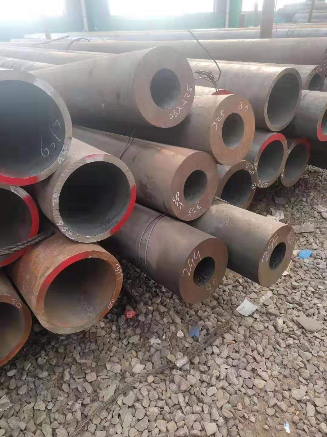 合金管图片