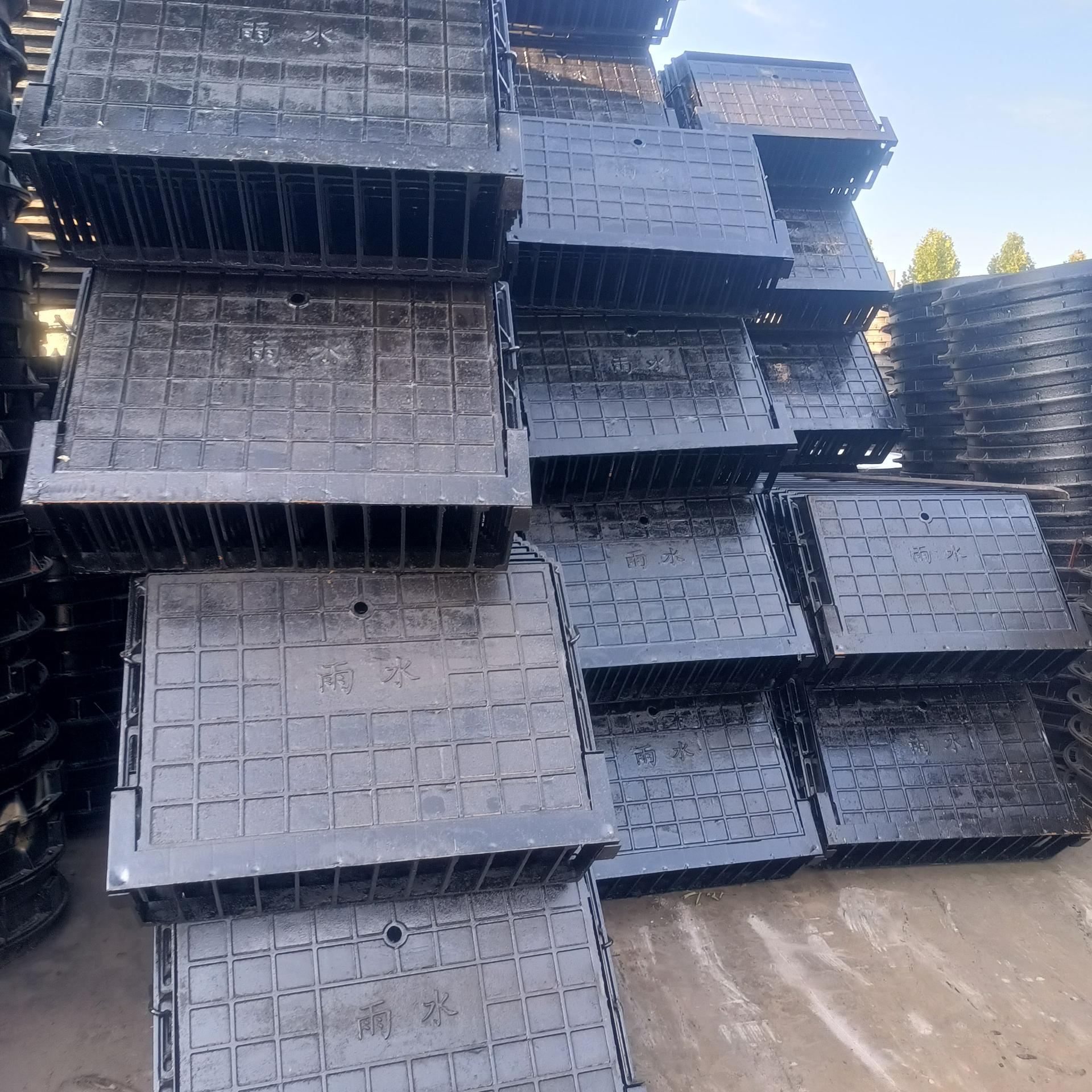 昌驰金属井盖产品展示
