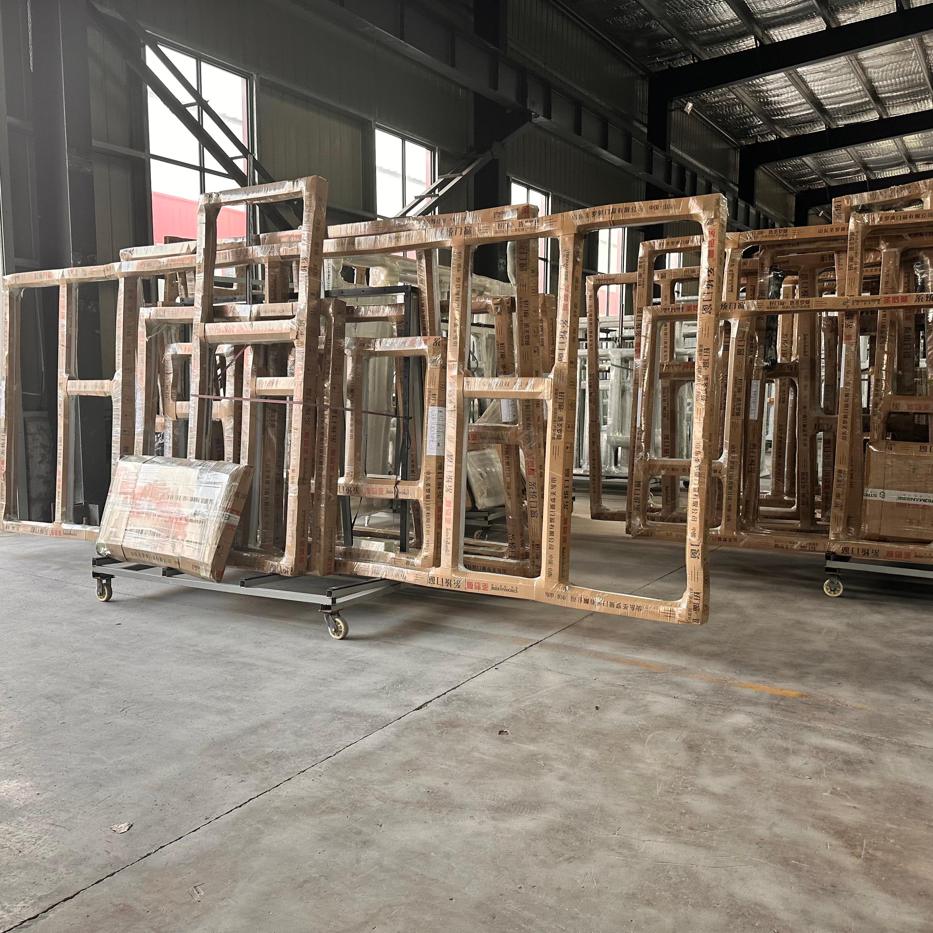 山东圣罗曼门窗工厂实景