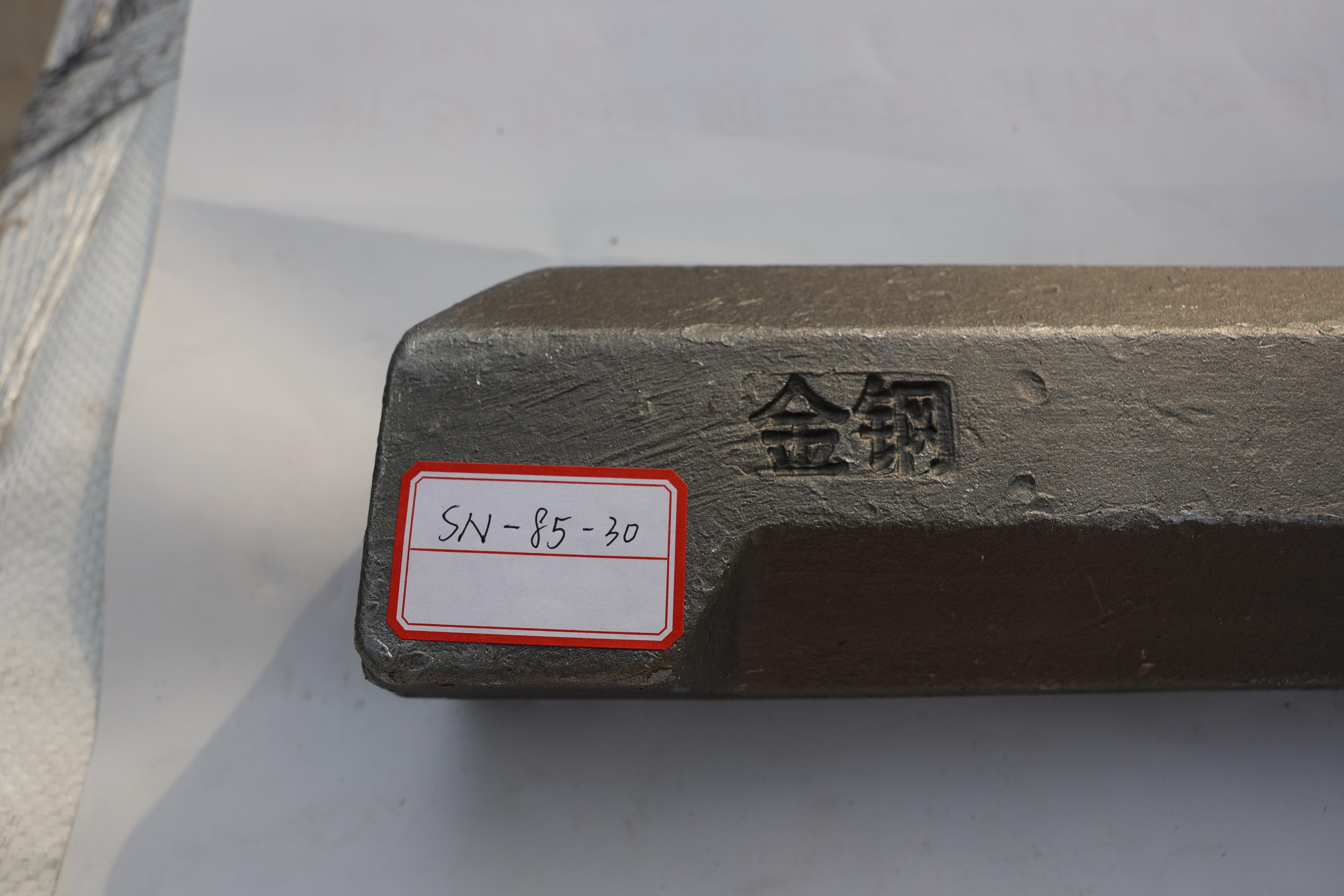 新乡三牛机械耐磨块产品