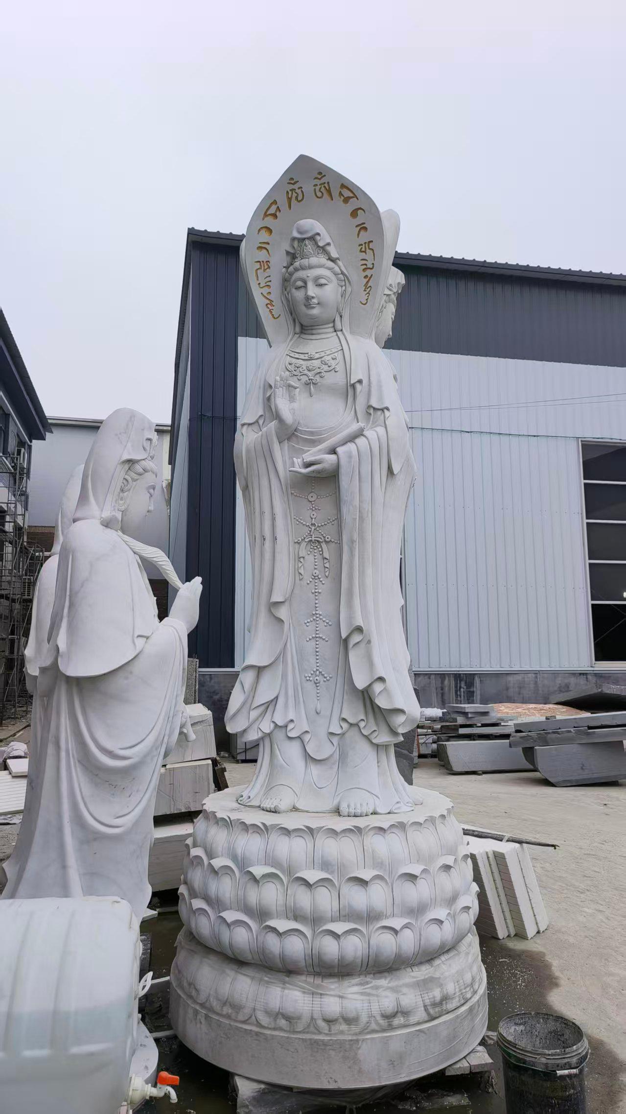 曲阳县繁盛雕塑有限公司数控雕刻车间