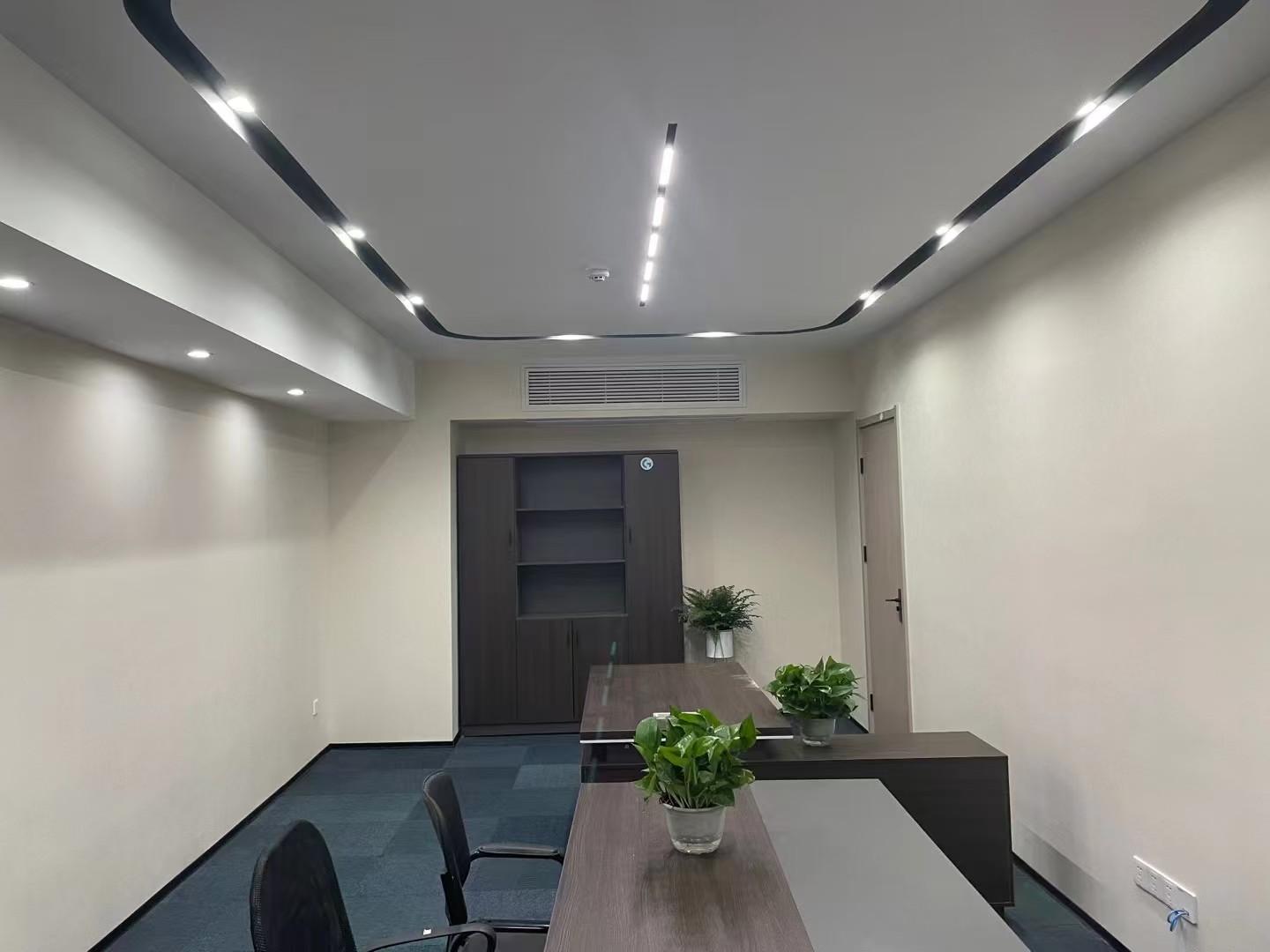 武汉信为装饰工程有限公司办公环境