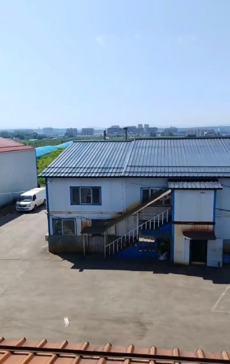 展博环保彩钢瓦翻新效果