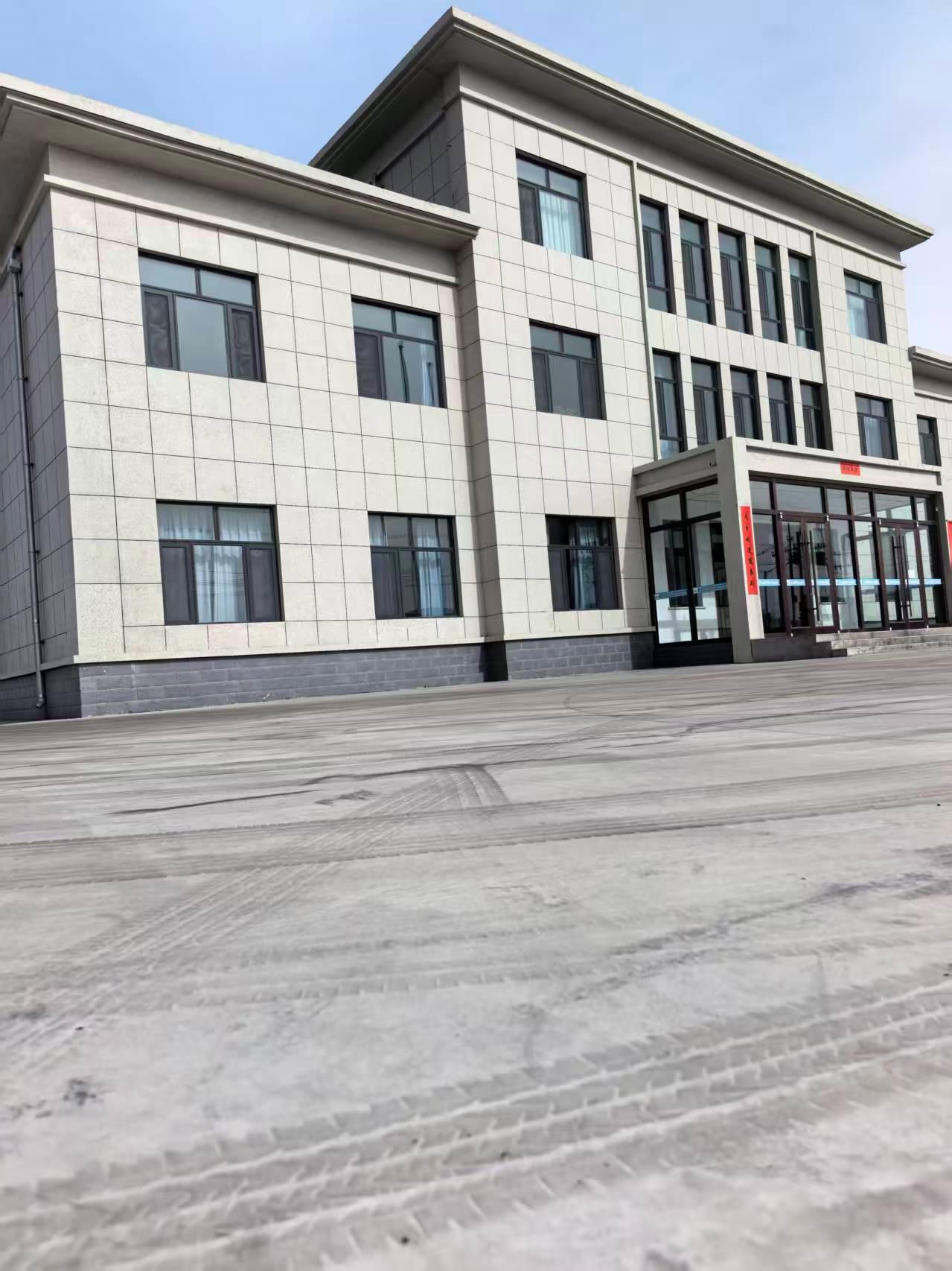 甘肃明兰鸿茂能源有限公司厂区图