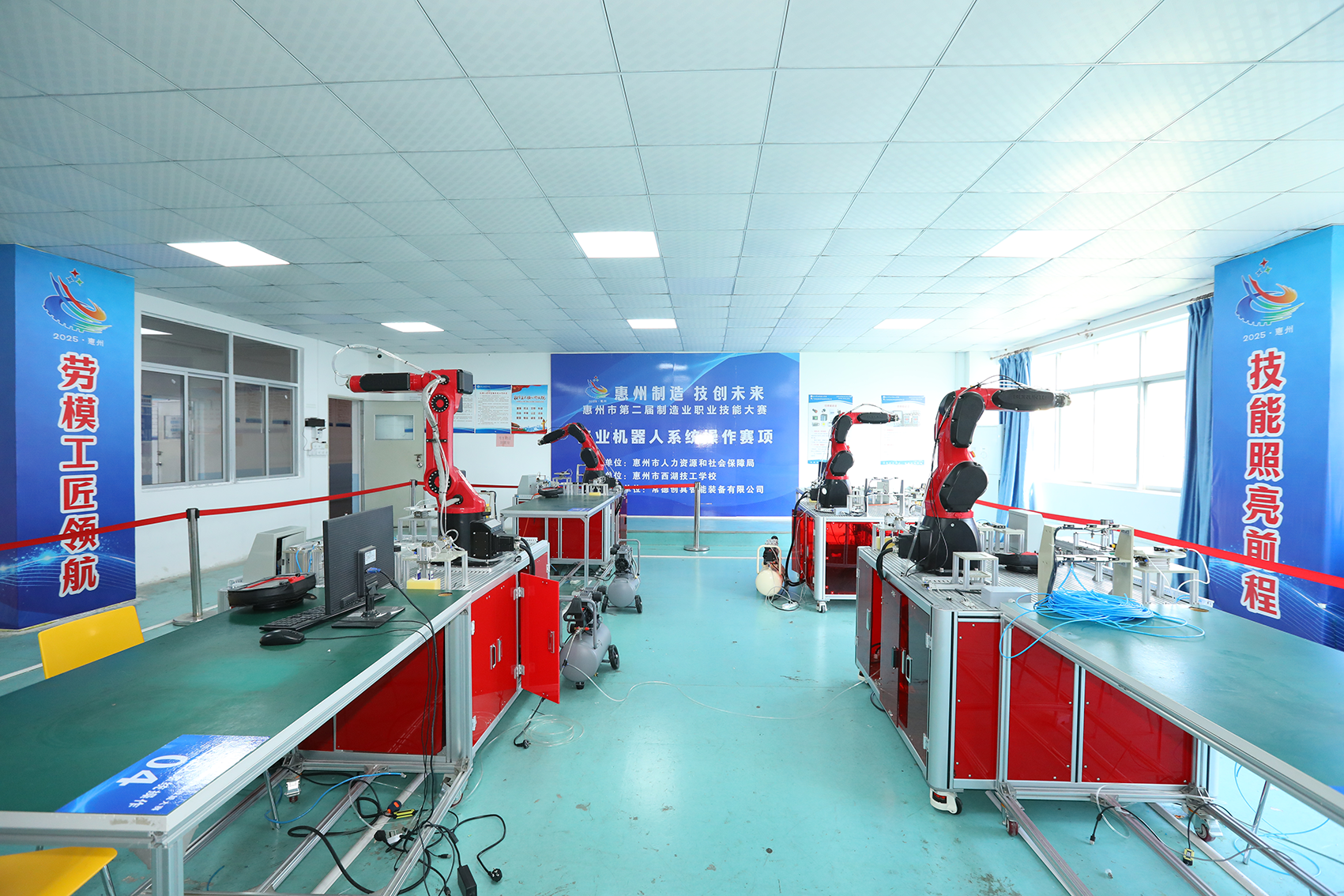 惠州西湖技工学校实训场景
