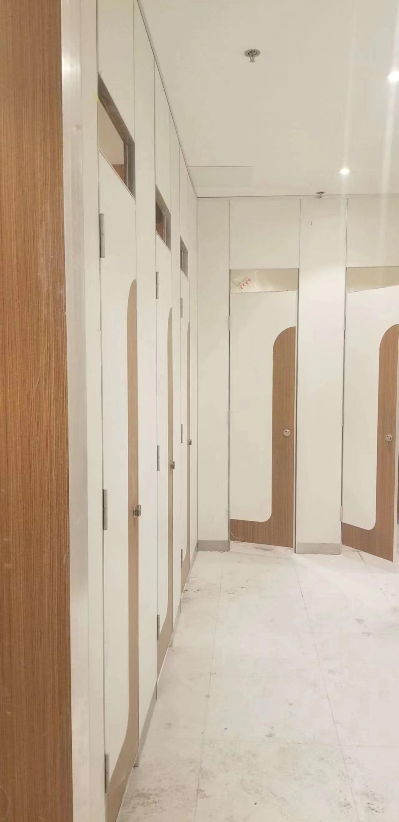乌鲁木齐新兴正华泰商贸有限公司