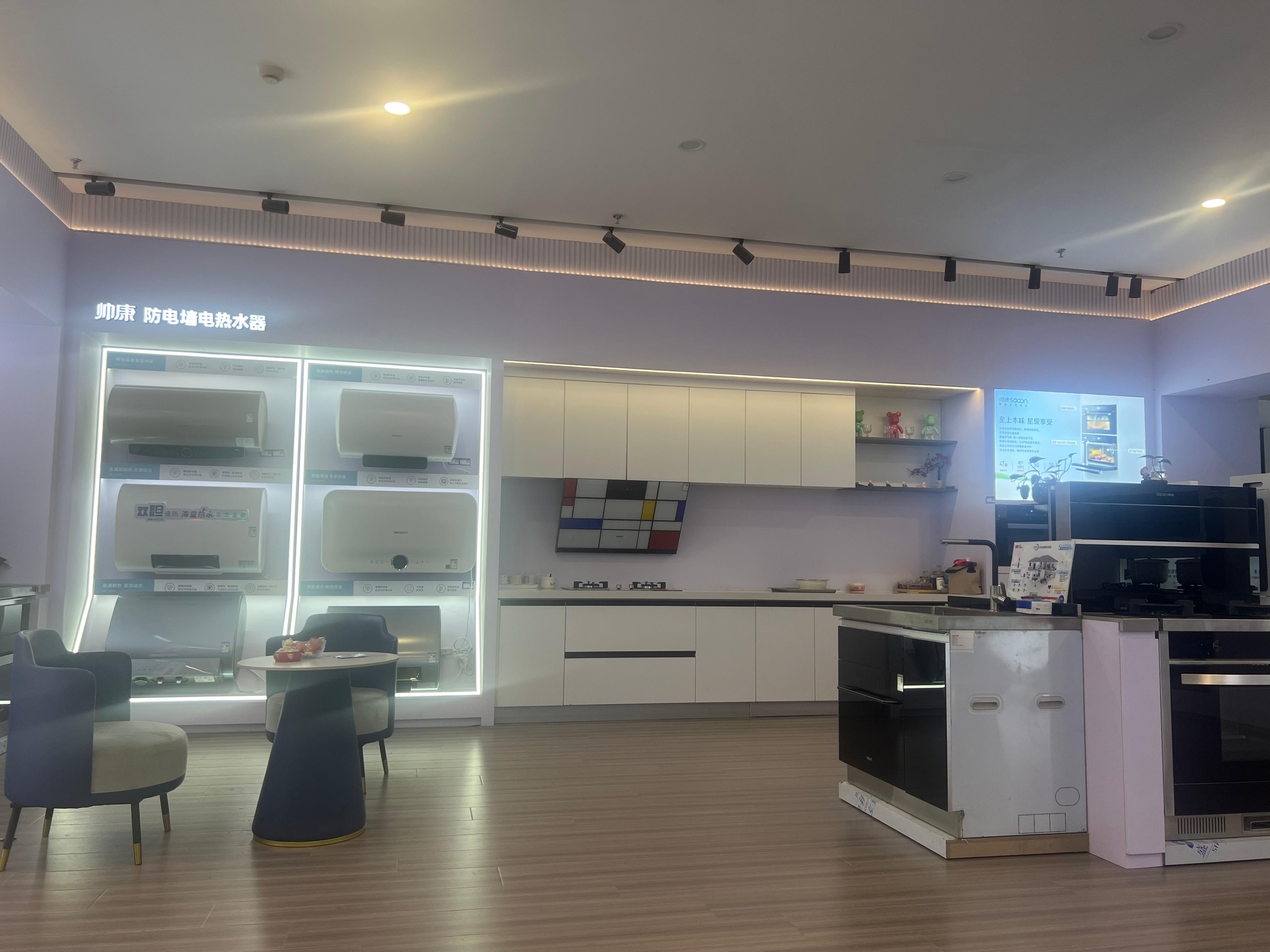 西宁家庭装饰制造商施工现场