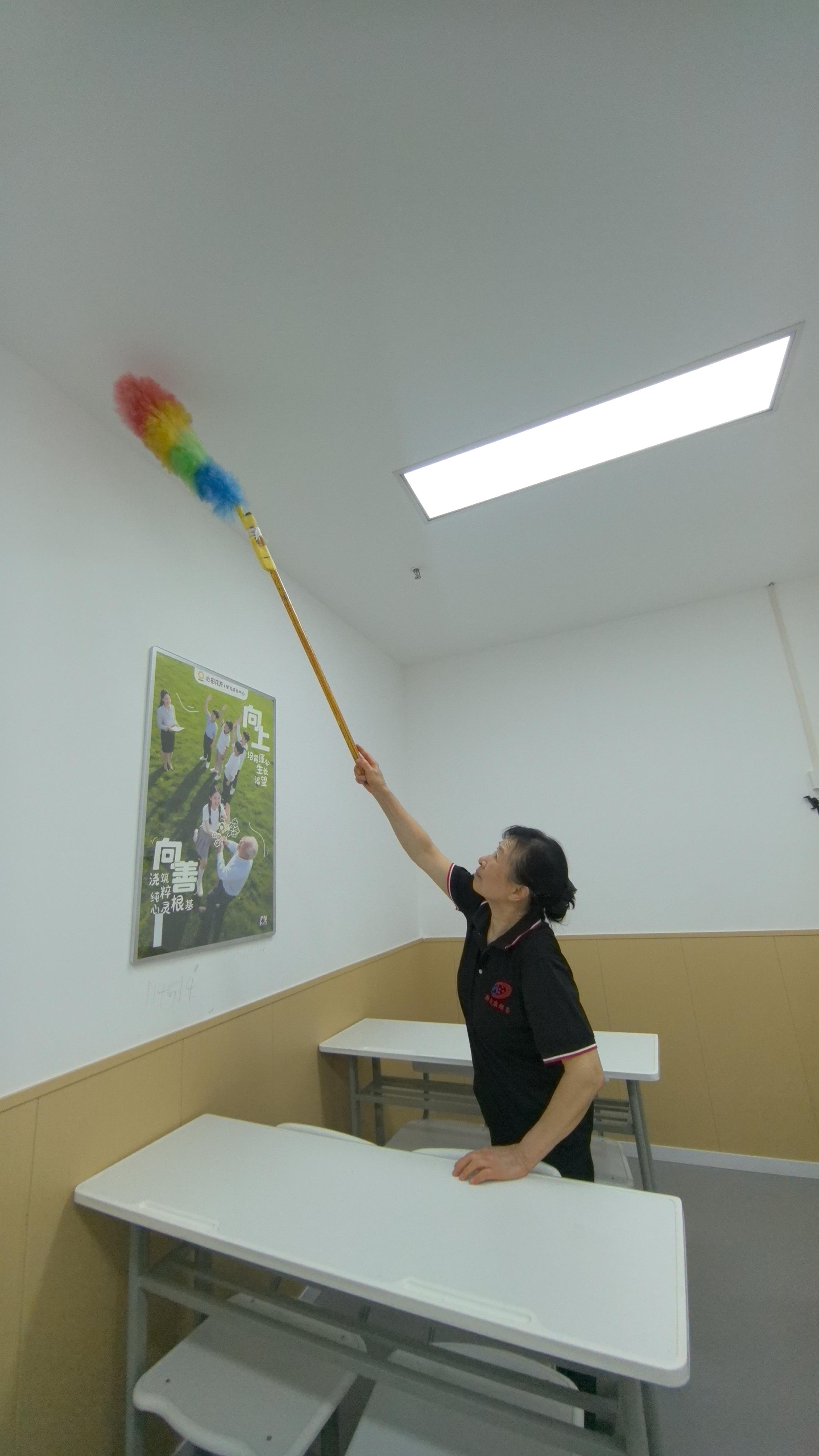 重庆新思康保洁集团服务现场