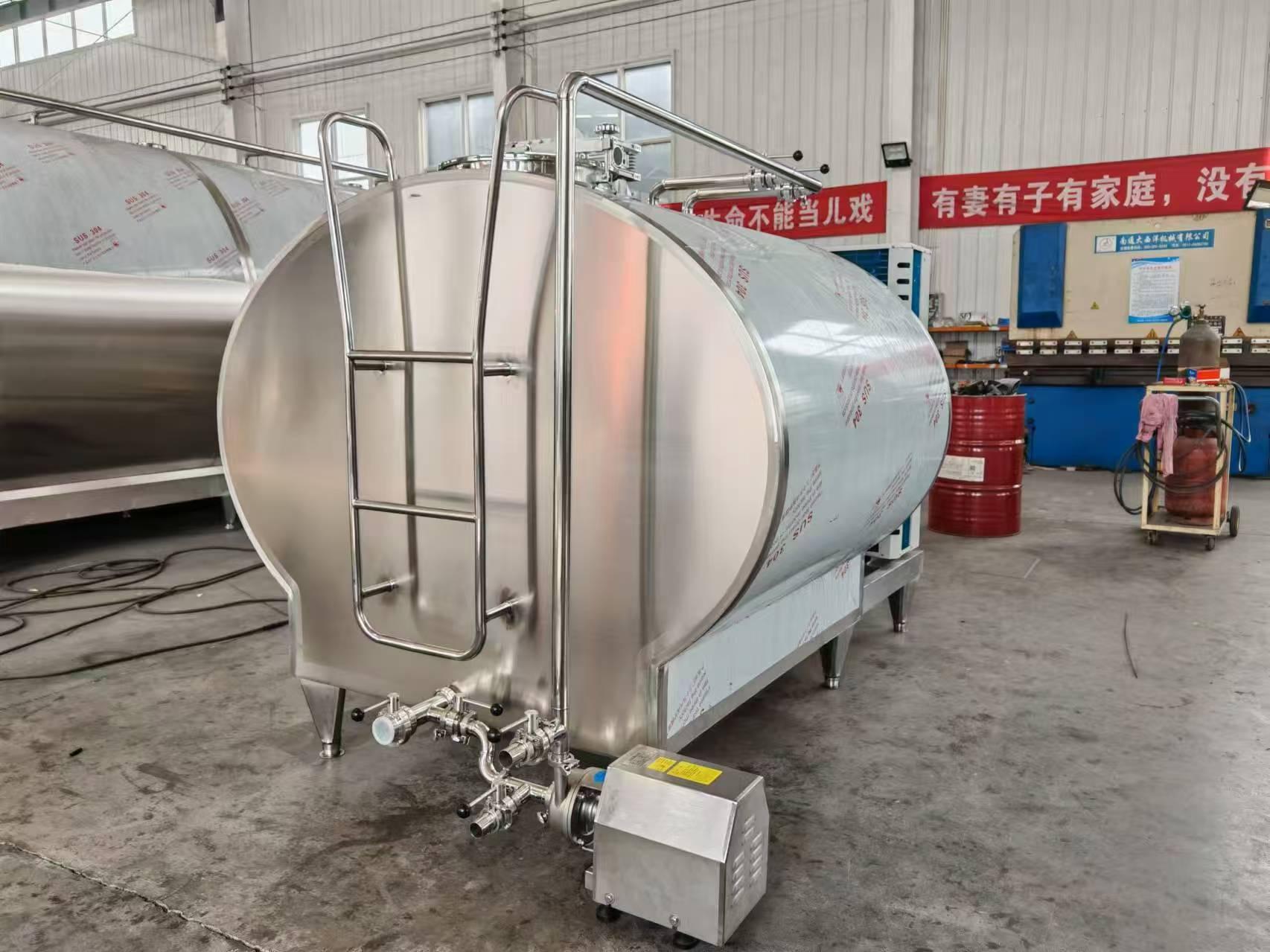 山东金牧机械鲜奶罐产品图
