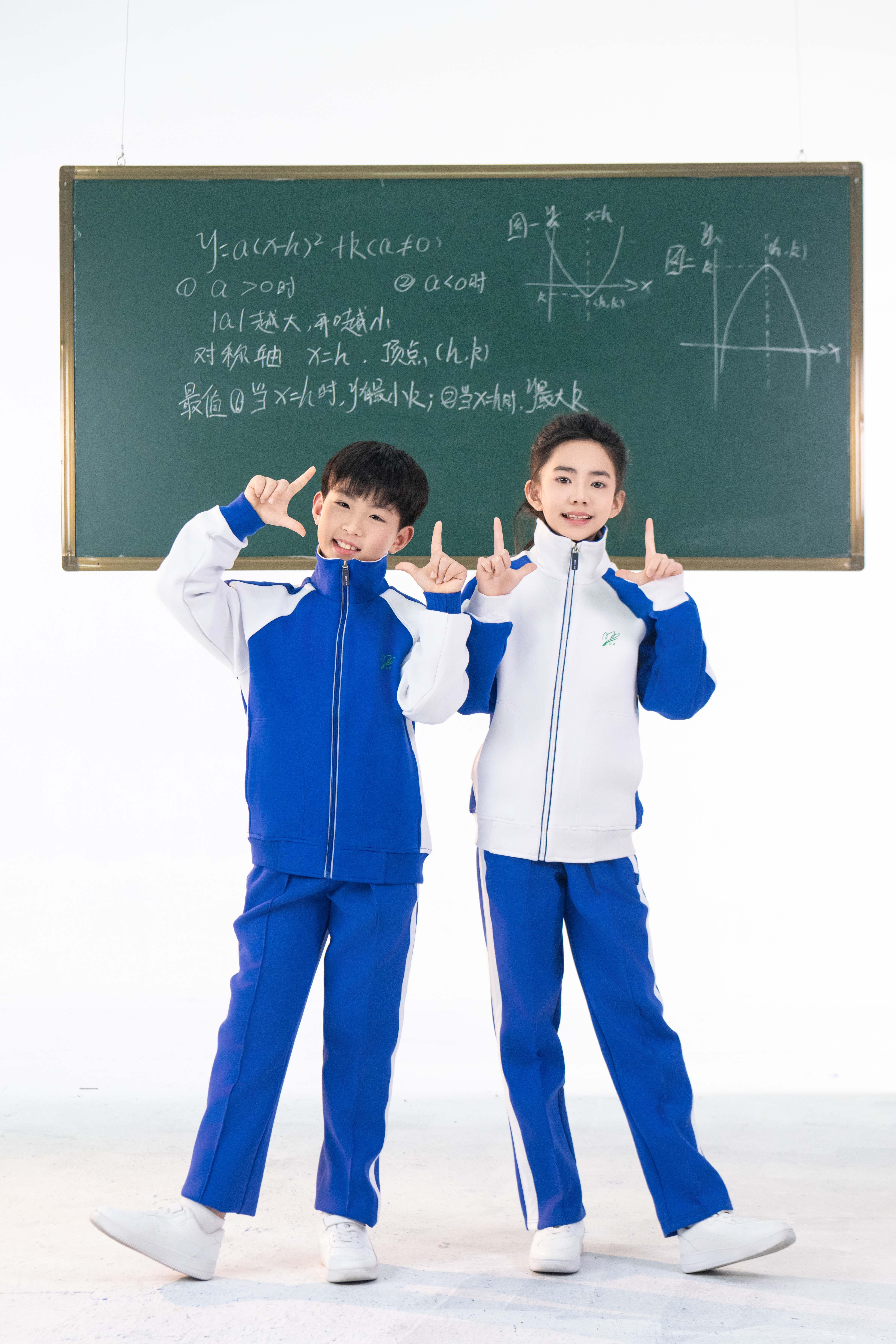 重庆立泰服饰集团校服产品展示2
