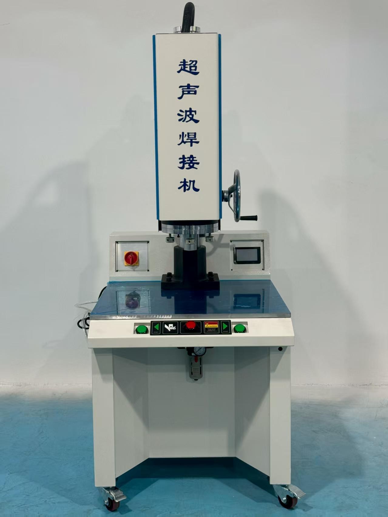 青岛久隆勃辰设备有限公司工厂图