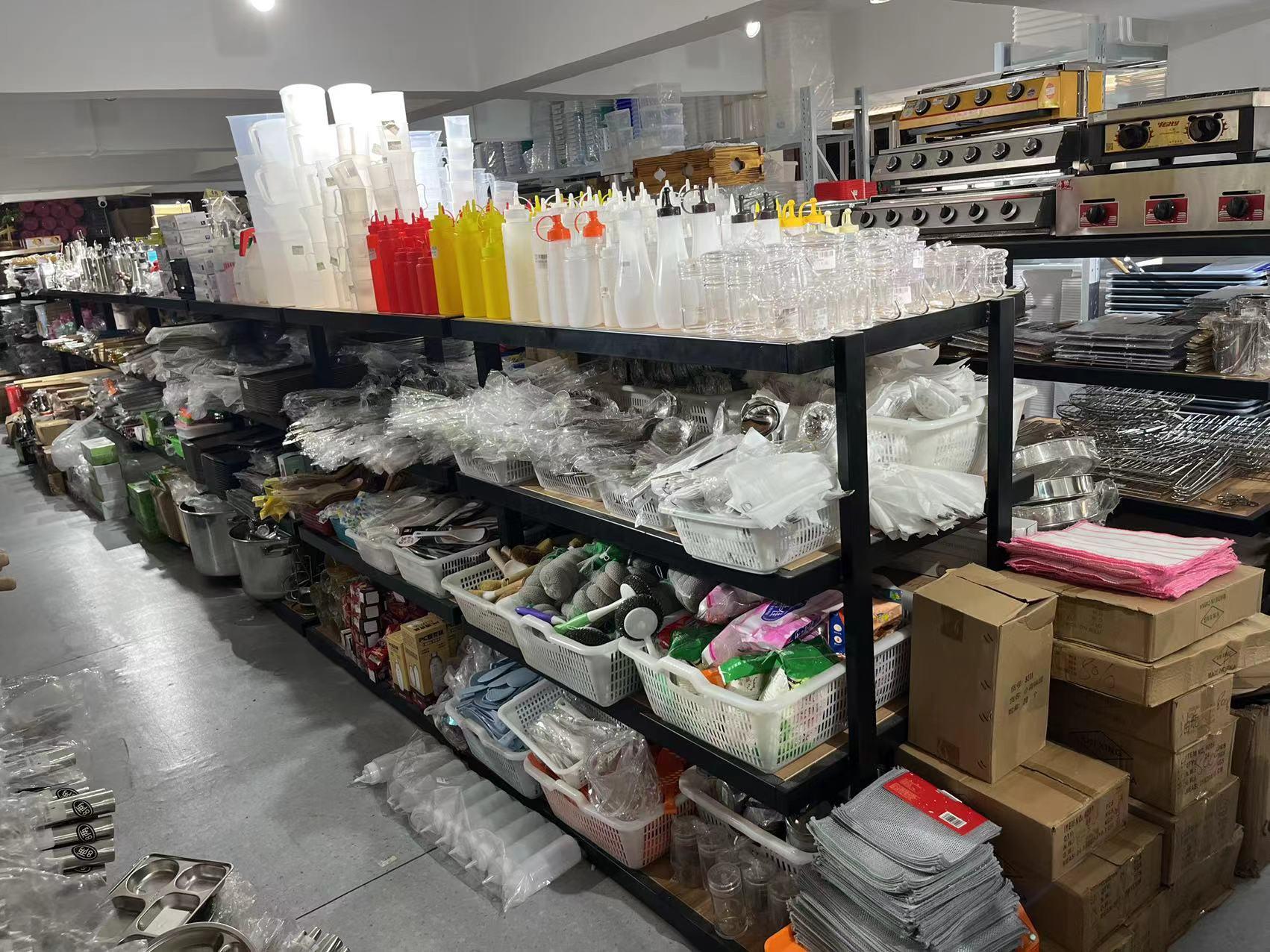 泉州旭辉厨具展厅1