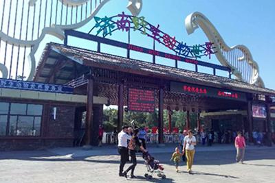 河南宏岩仿木栏杆工程案例