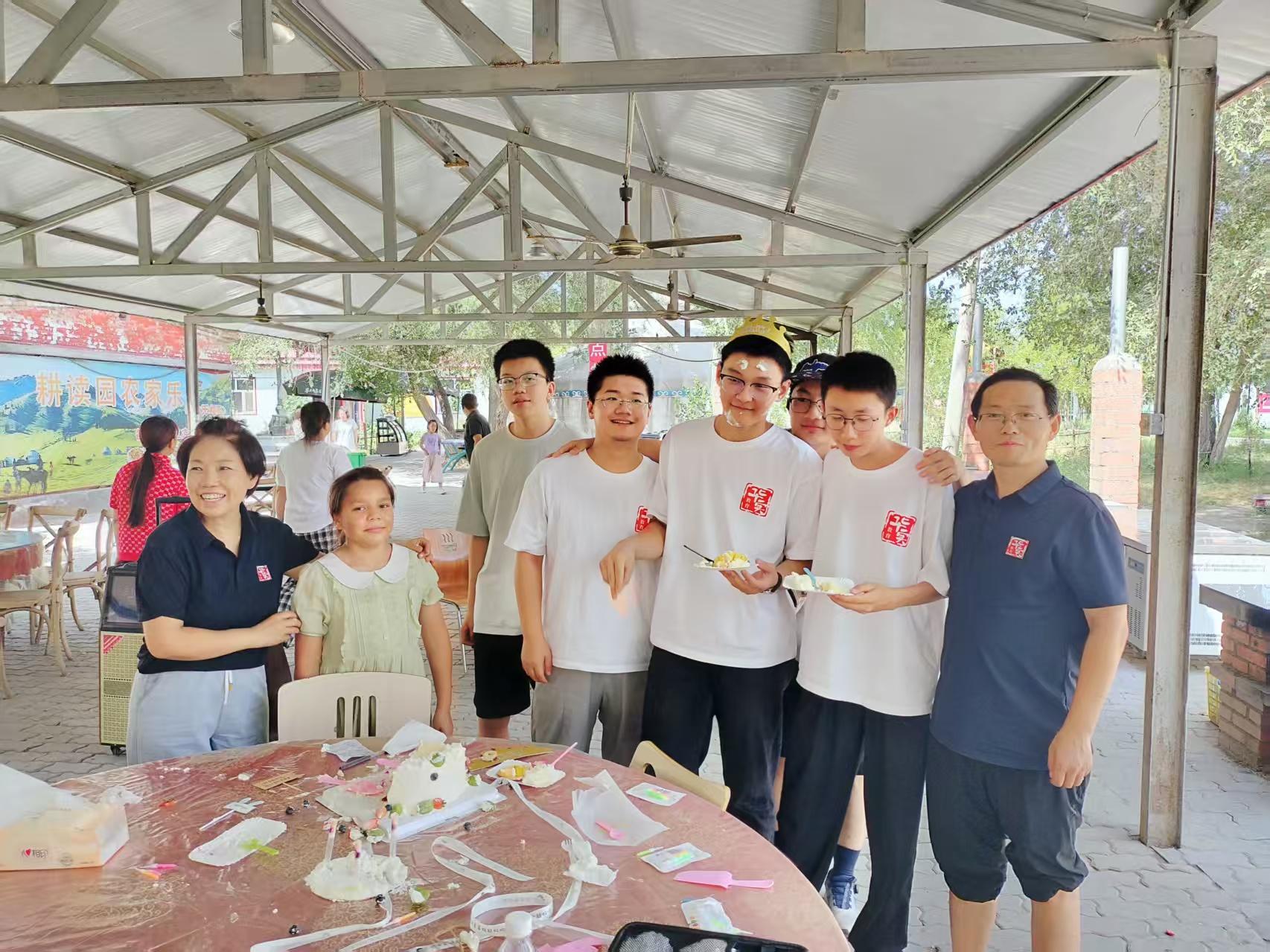 华实教育学生活动