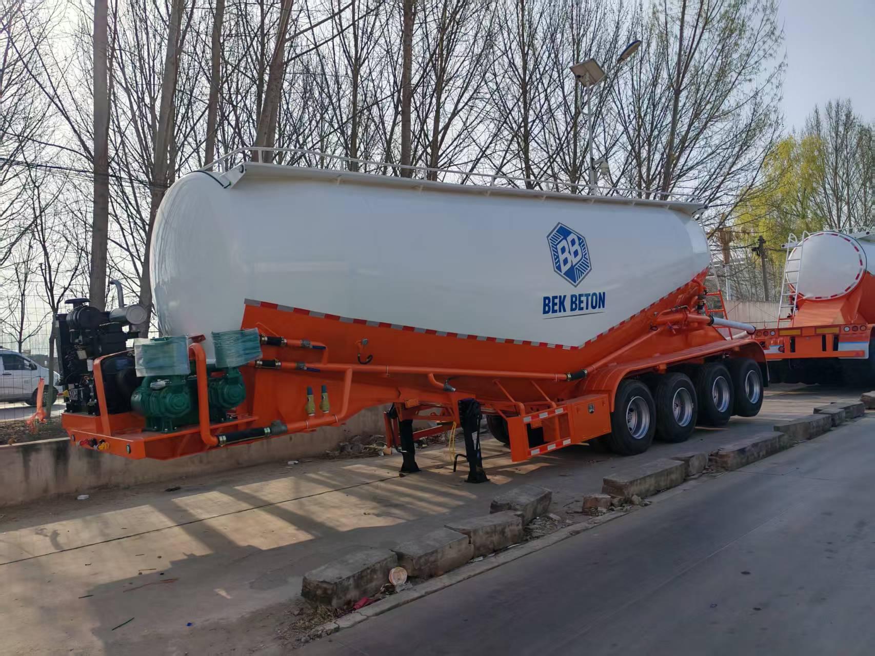 梁山业骏专用车