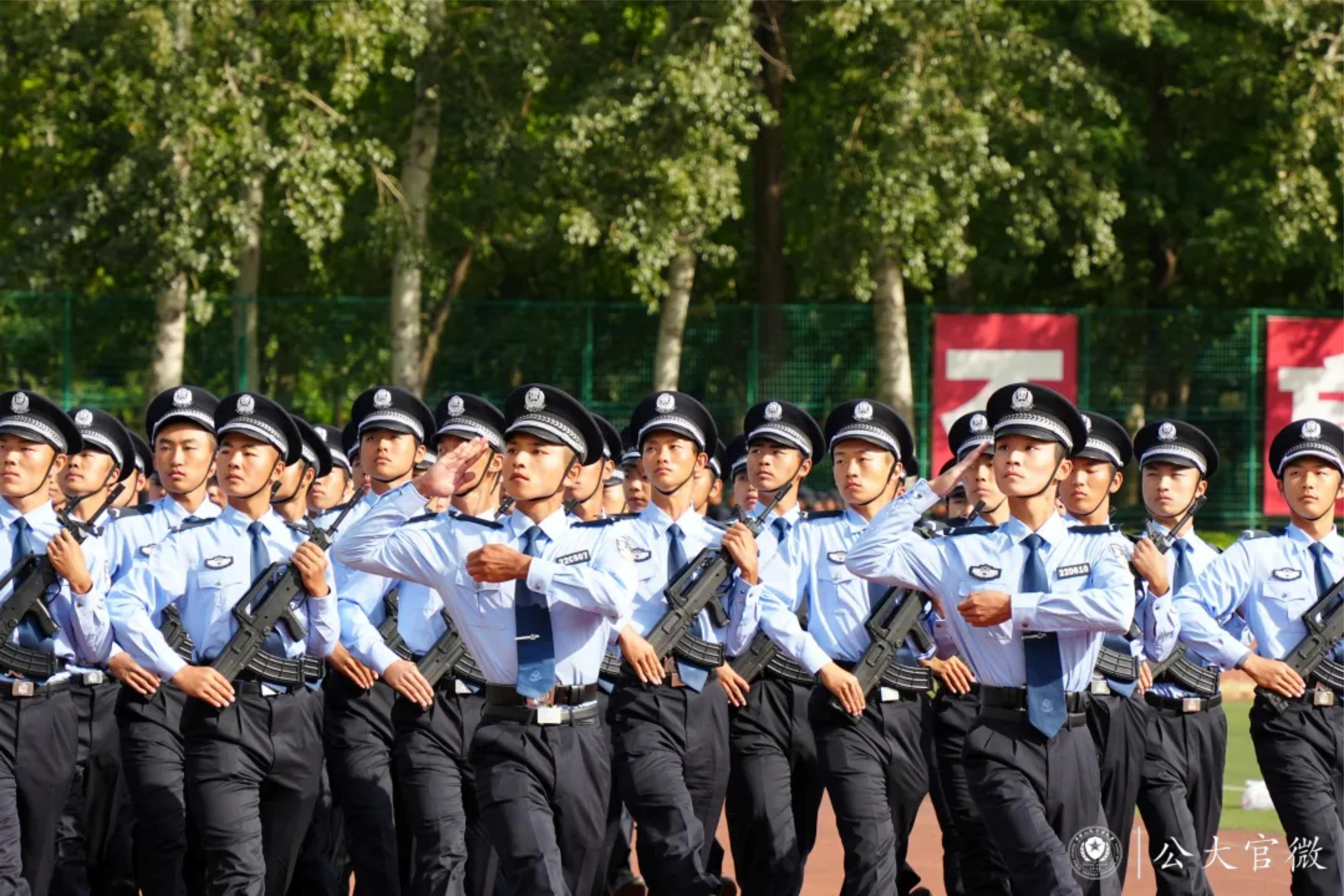 华文职业技术学校实训场景