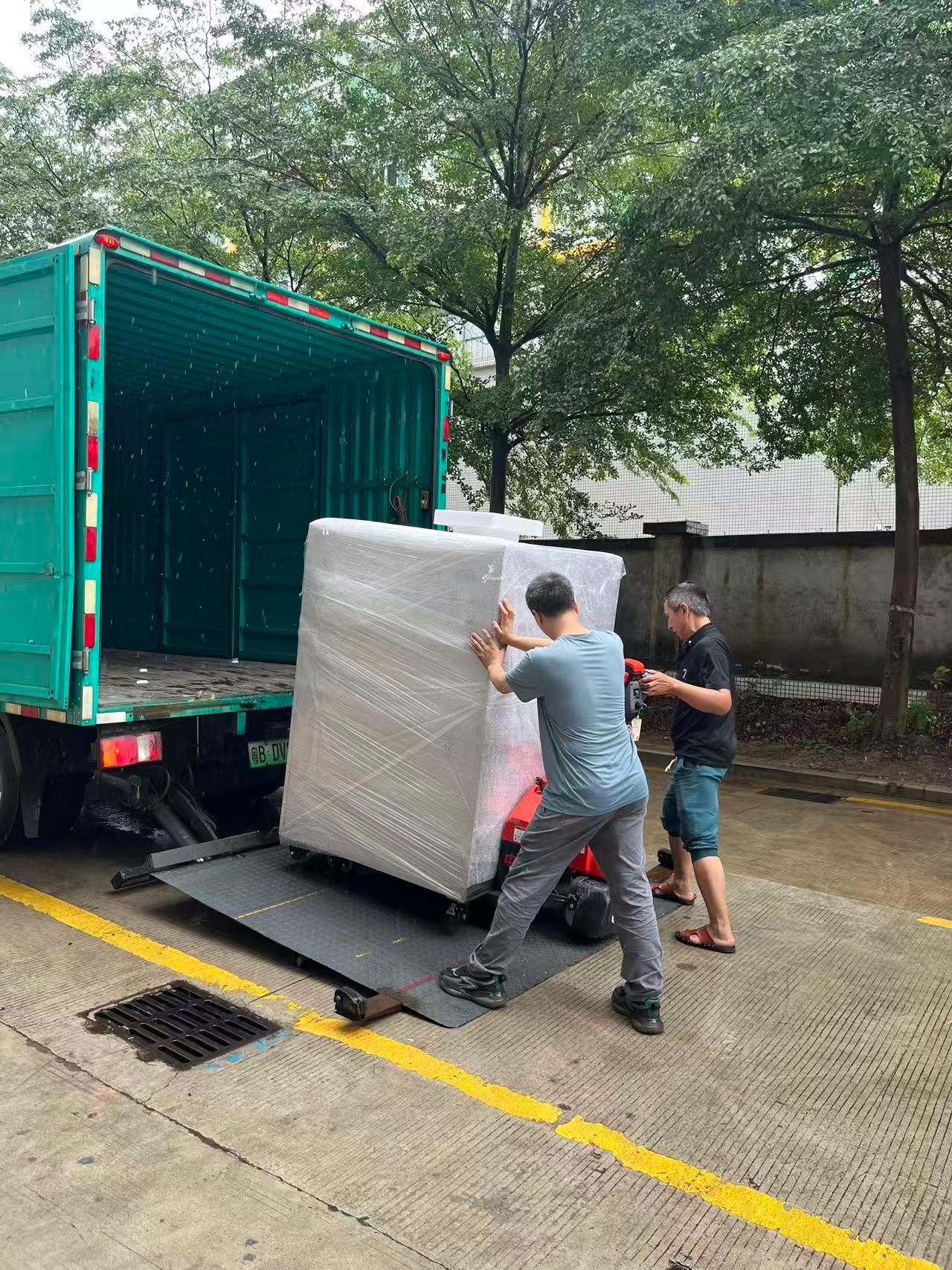 捷科精密车间