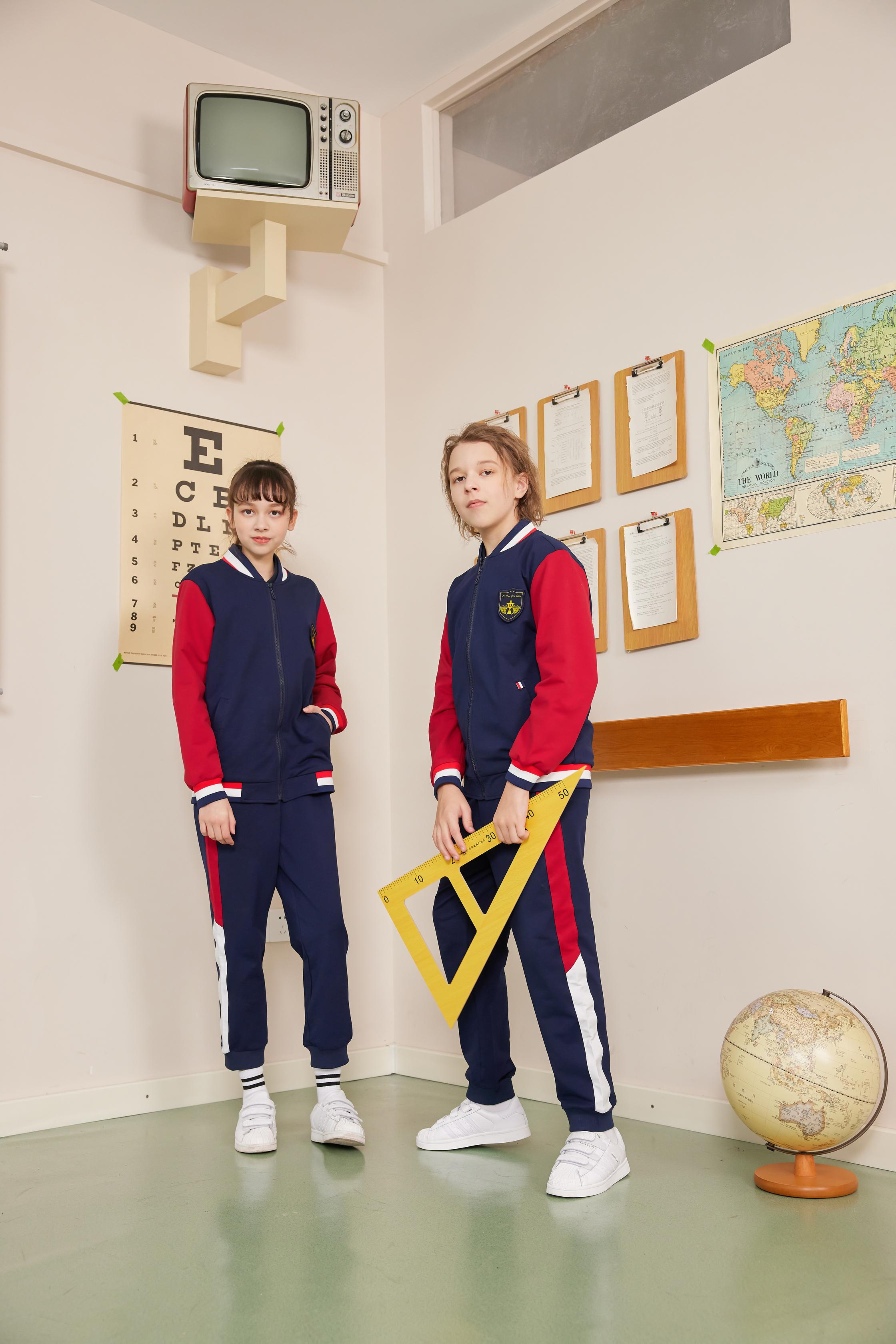 重庆立泰服饰集团工厂实景
