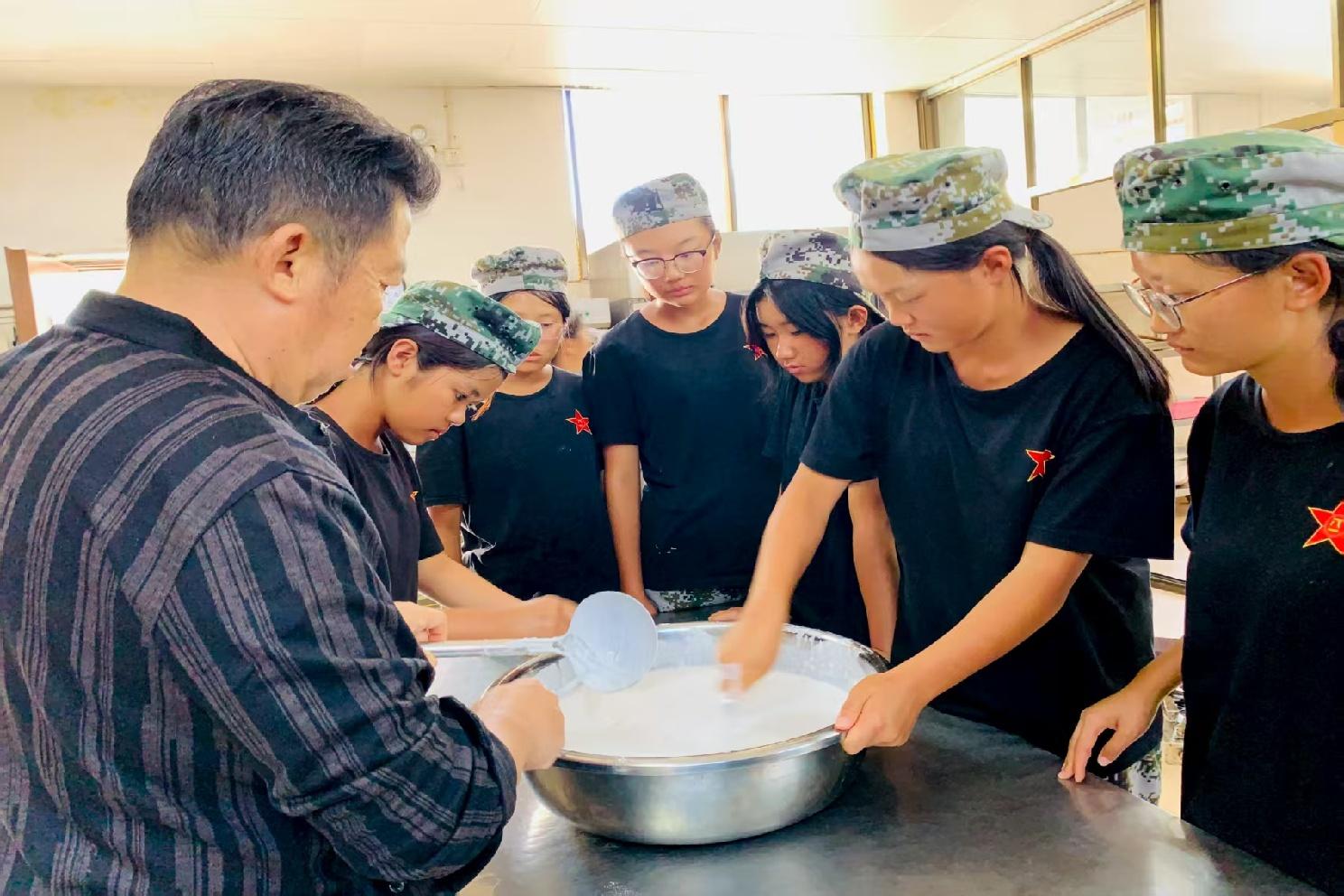 昆明起点养成教育校园环境