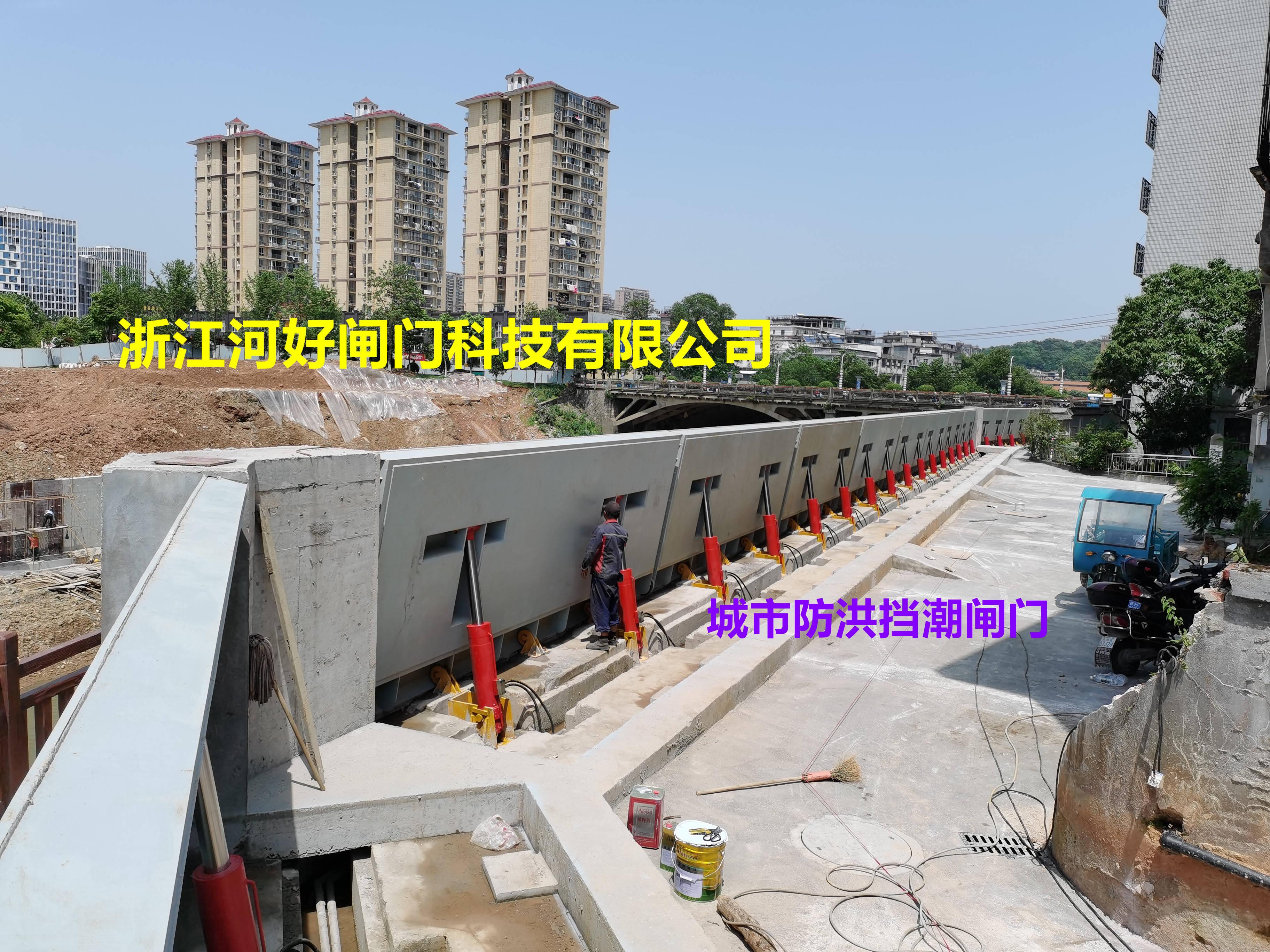河好闸门设备图1