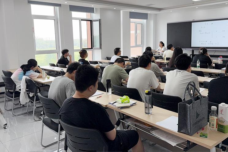 太原龙图启航教育咨询有限公司形象图