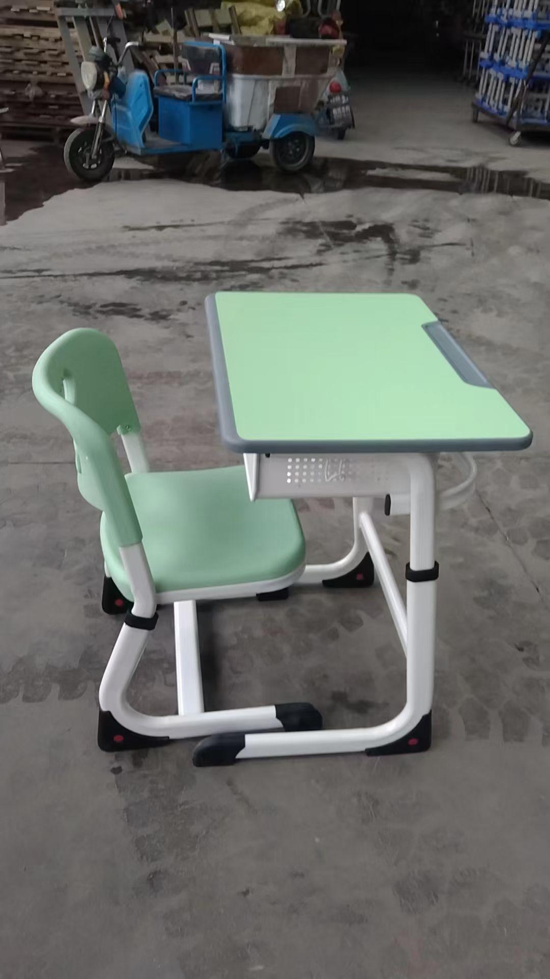河南久博教学设备有限公司车间展示